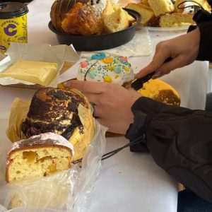 ПІДТРИМУЄМО ВЕЛИКОДНІ ТРАДИЦІЇ